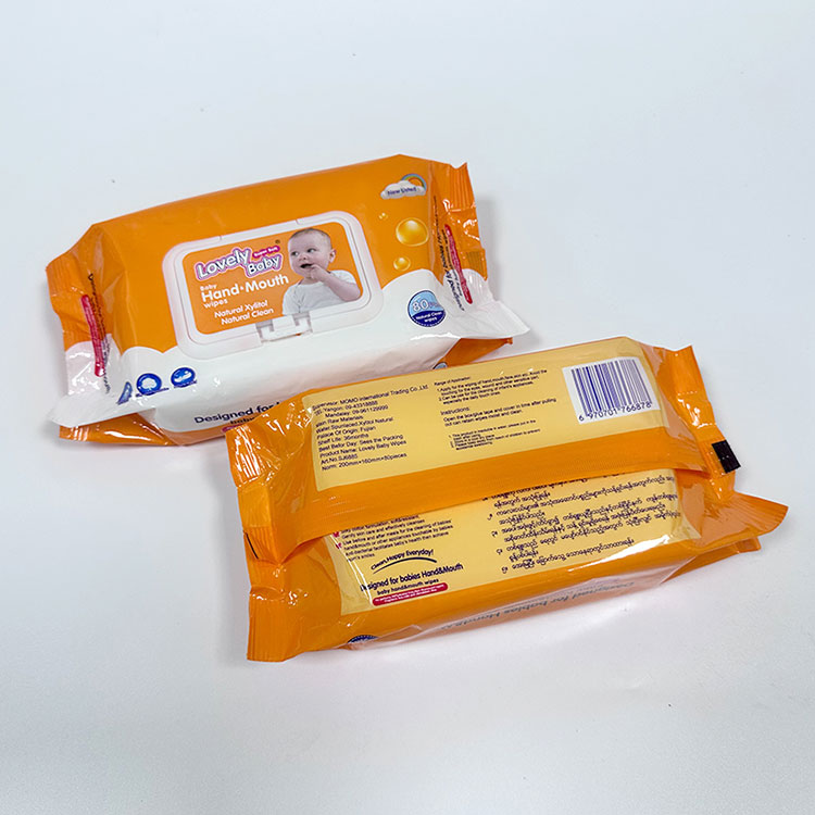 W jaki sposób nawilżanie tkanek miękkich poprawia komfort skóry?